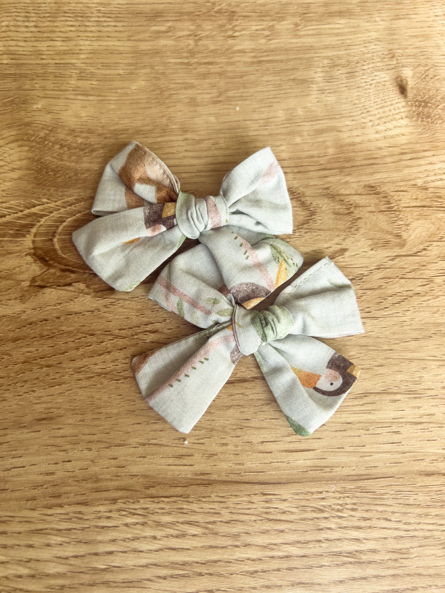 Monkey Hair Bows (single bow)