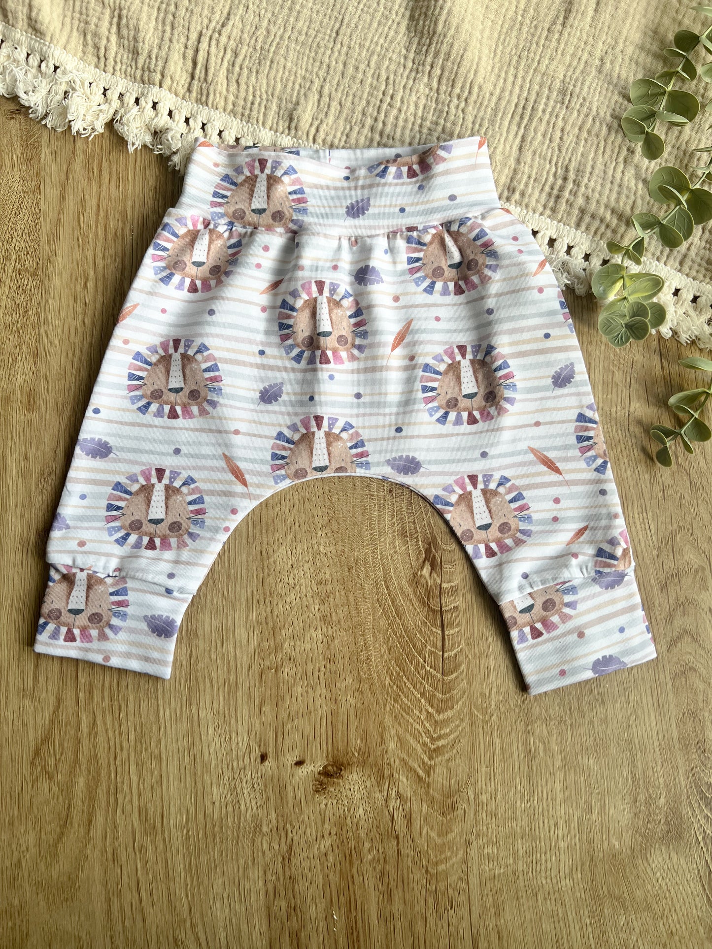 Lion Trousers